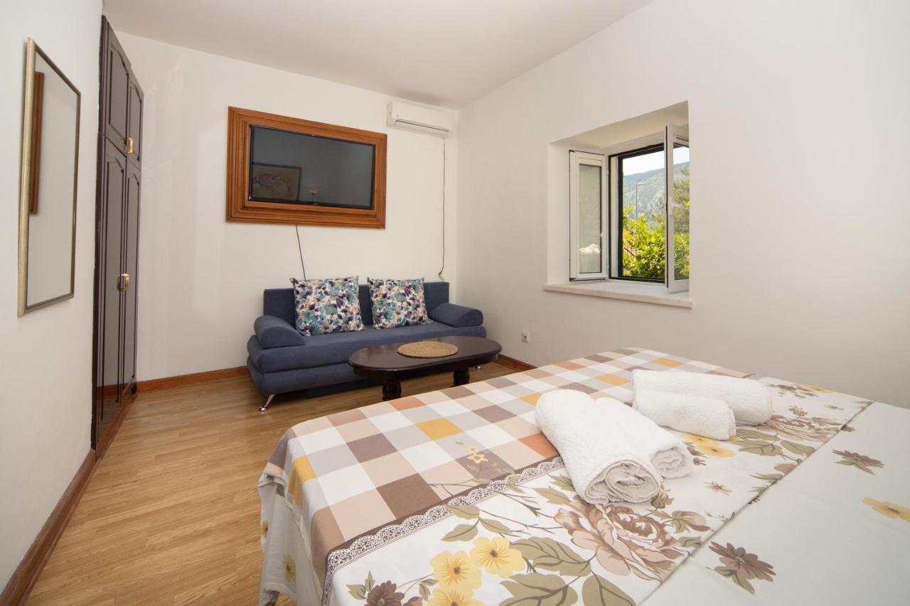 Kamena Palata Apartments Kotor Exterior foto
