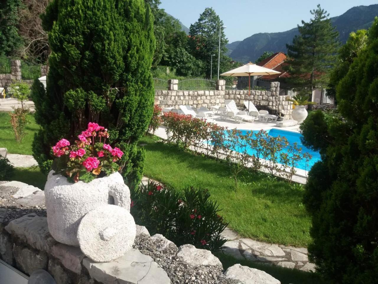 Kamena Palata Apartments Kotor Exterior foto