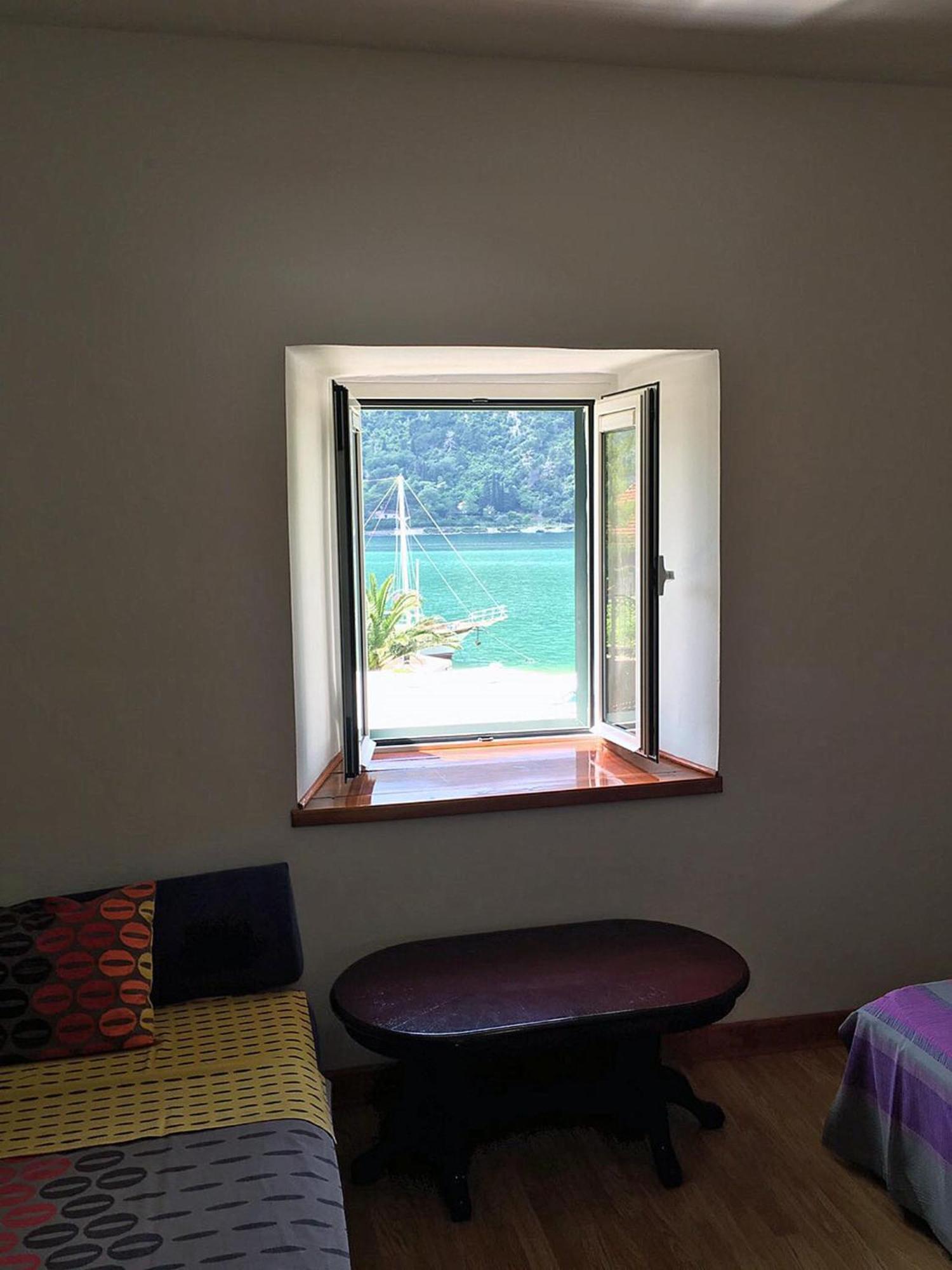 Kamena Palata Apartments Kotor Zimmer foto