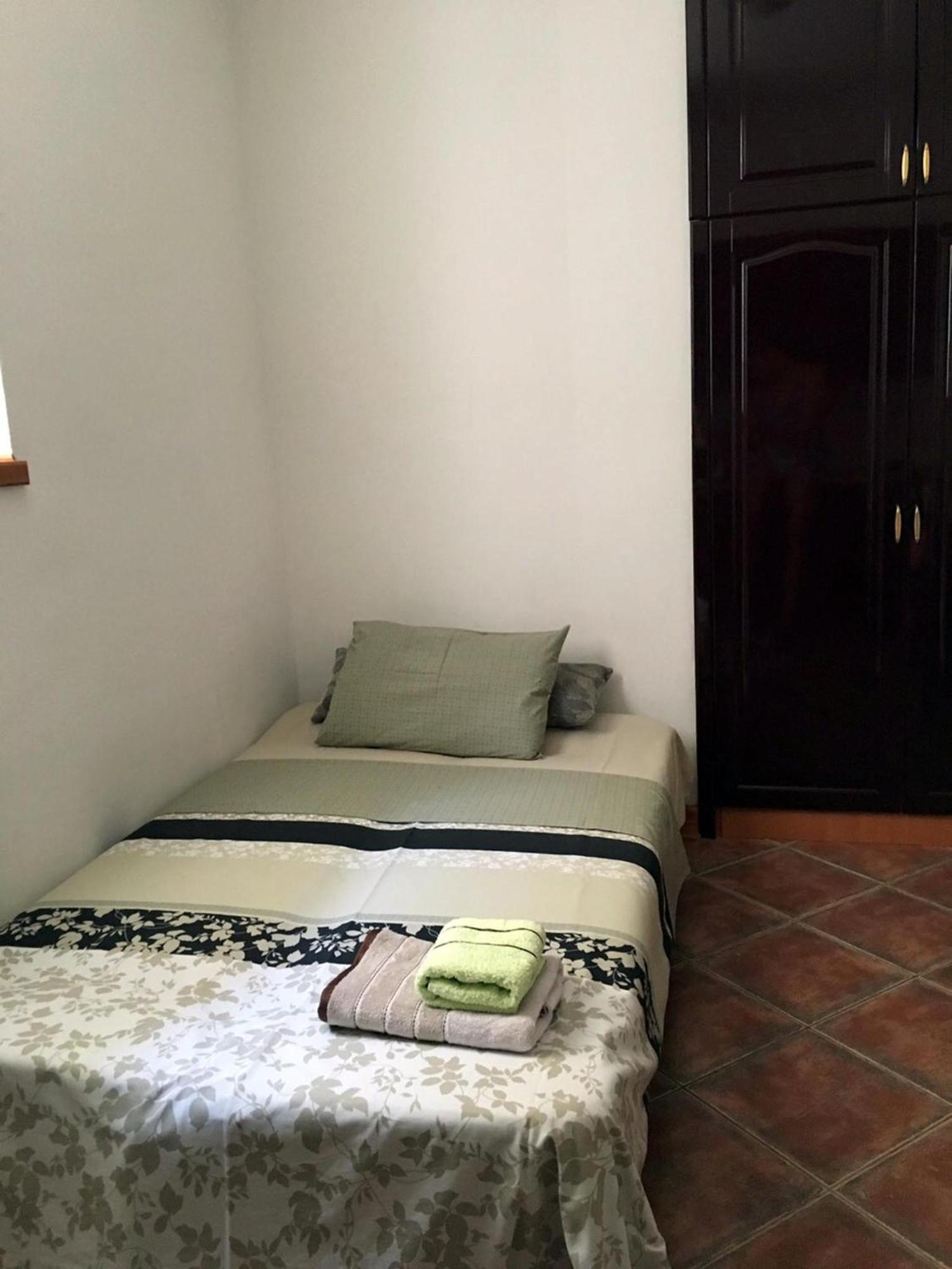 Kamena Palata Apartments Kotor Zimmer foto